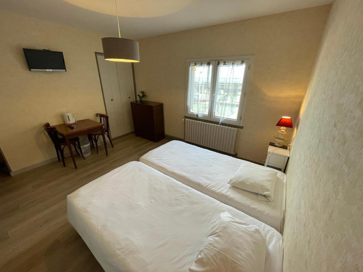 Logis Hotel Le Terminus Bourcefranc Eksteriør bilde